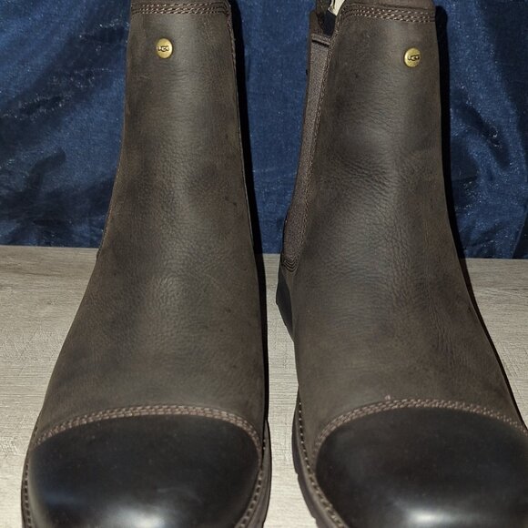 UGG Australia Men's Runyon Lined Chelsea Boot - Picture 4 of 10